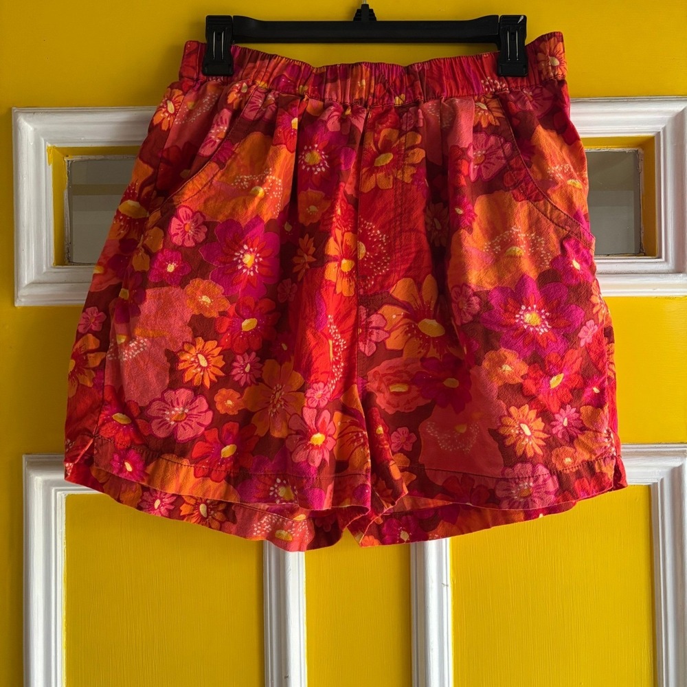 Free People‎ Floral Print Shorts Orange Pink High Waist Button Pocket Size M